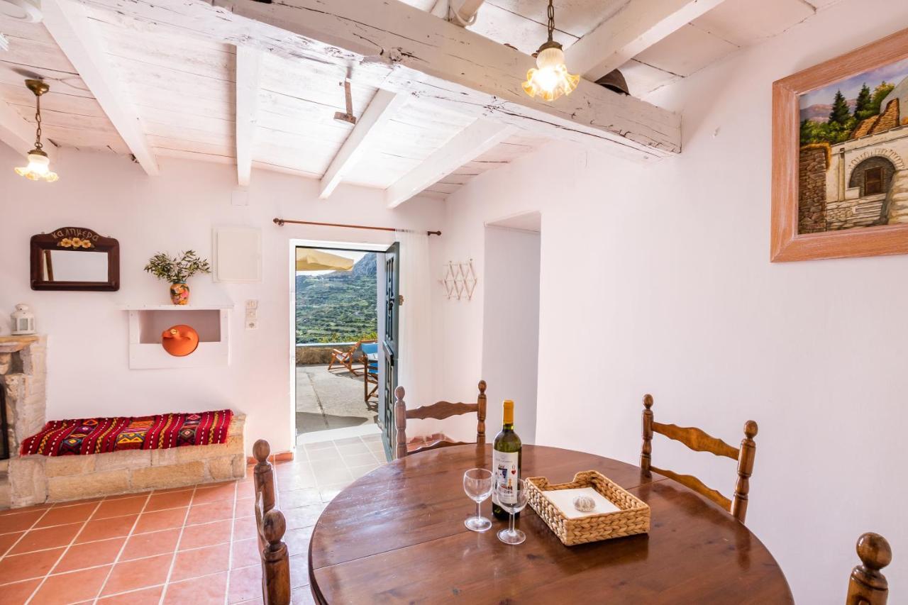 Olive Grove Cottage Menetaí Esterno foto