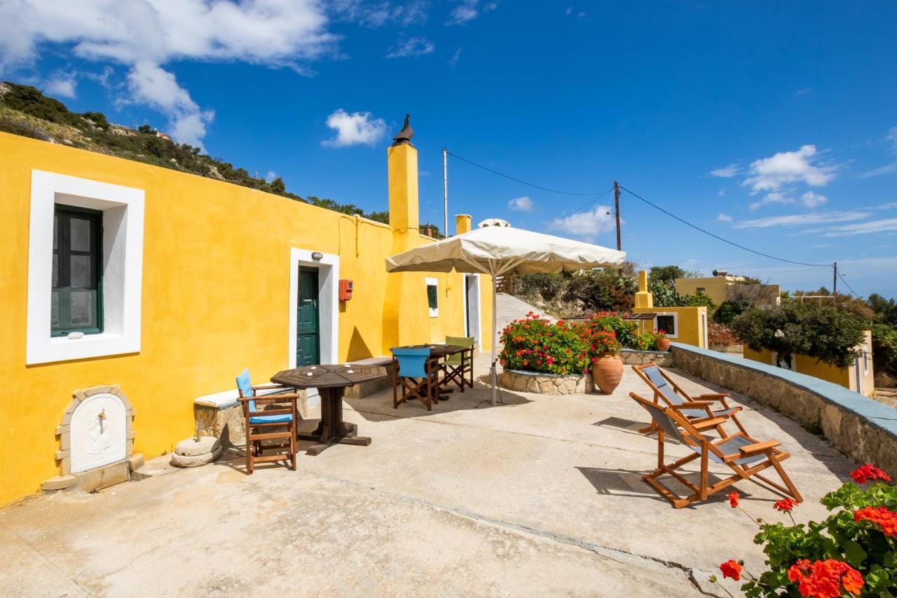 Olive Grove Cottage Menetaí Esterno foto