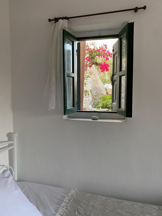 Olive Grove Cottage Menetaí Esterno foto